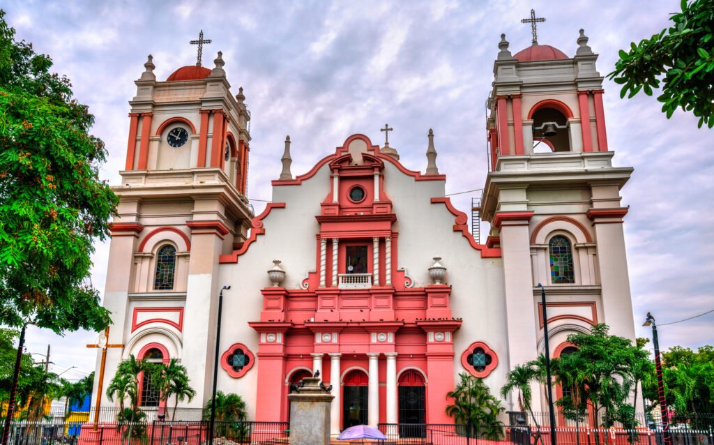 Vuelos Baratos de Madrid a San Pedro Sula