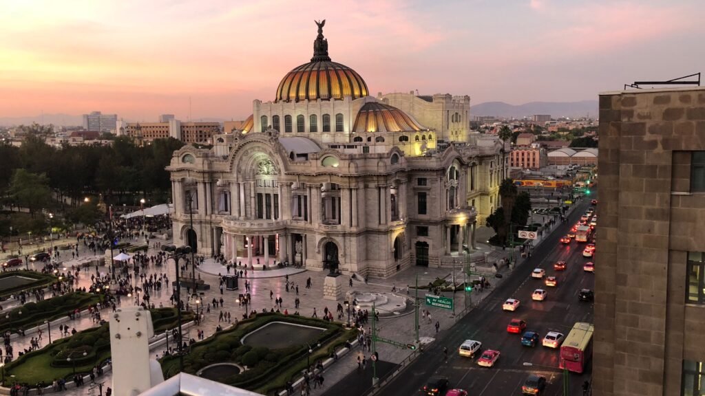 Vuelos baratos de Barcelona a Ciudad de México